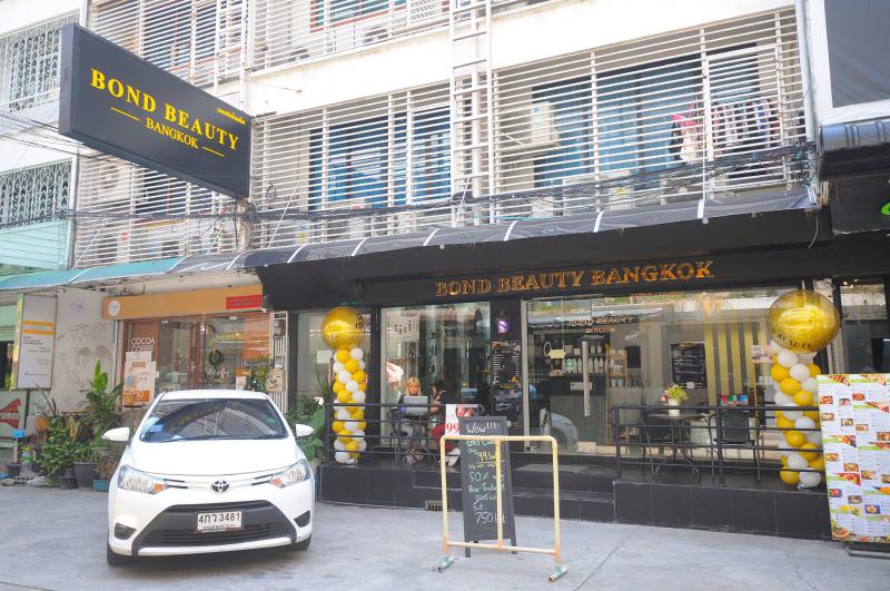 อาคารพาณิชย์ 93000000 กรุงเทพมหานคร เขตวัฒนา คลองเตยเหนือ