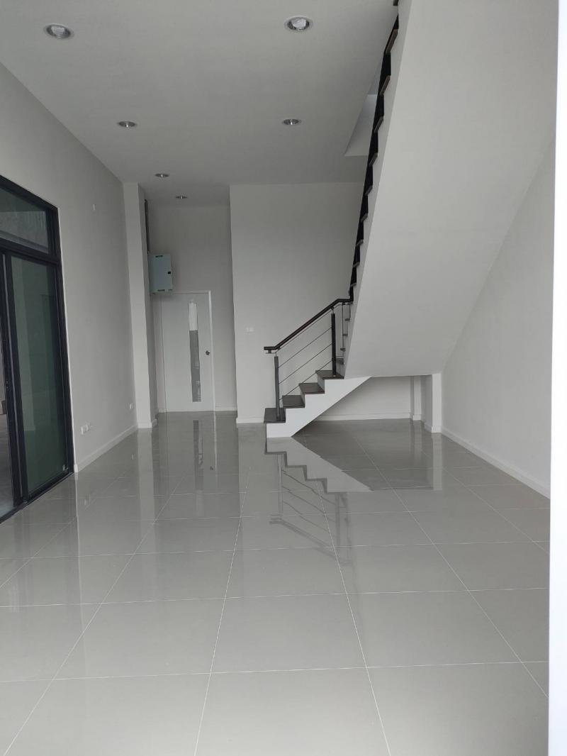 อาคารพาณิชย์ 45000 นนทบุรี  