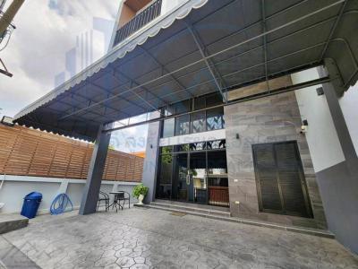 บ้านเดี่ยว 100000 กรุงเทพมหานคร เขตลาดพร้าว ลาดพร้าว