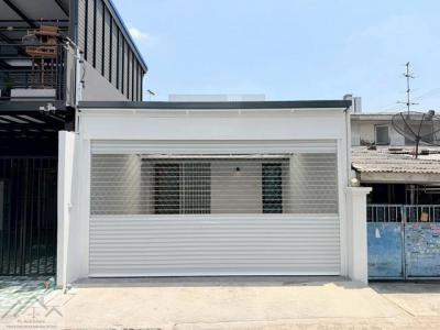 ทาวน์เฮาส์ 2590000 นนทบุรี เมืองนนทบุรี บางกระสอ