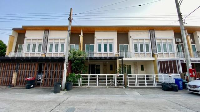 ทาวน์เฮาส์ 8500 นนทบุรี ไทรน้อย ไทรน้อย