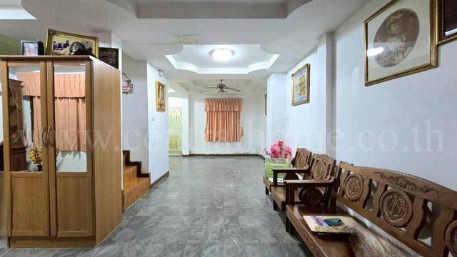 ทาวน์เฮาส์ 1780000 ปทุมธานี ลำลูกกา ลาดสวาย