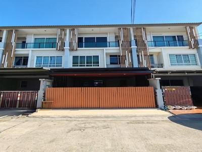 ทาวน์เฮาส์ 4290000 นนทบุรี ปากเกร็ด บ้านใหม่