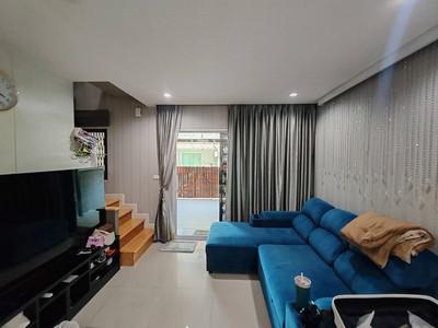 ทาวน์เฮาส์ 4290000 นนทบุรี ปากเกร็ด บ้านใหม่