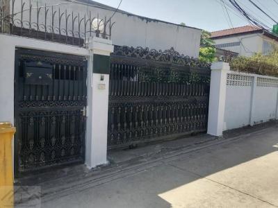 บ้านเดี่ยว 23000000 กรุงเทพมหานคร เขตจตุจักร ลาดยาว