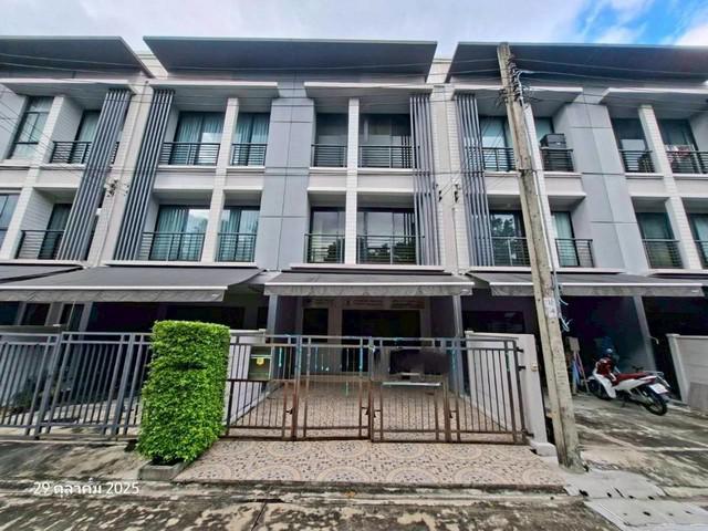 ทาวน์เฮาส์ 3533000 นนทบุรี เมืองนนทบุรี บางกระสอ