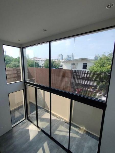 สำนักงาน 53000 กรุงเทพมหานคร เขตสวนหลวง สวนหลวง