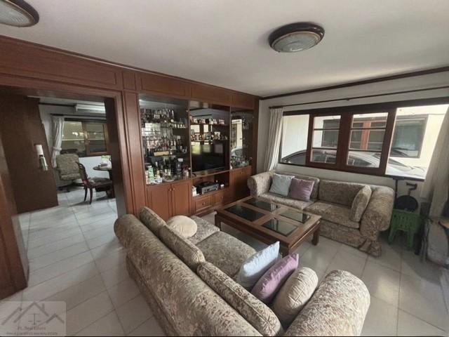 บ้านเดี่ยว 19000000 กรุงเทพมหานคร เขตวัฒนา คลองตันเหนือ