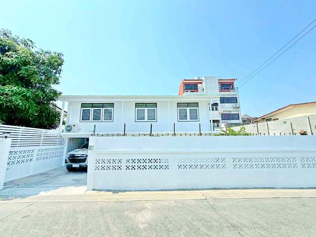 บ้านเดี่ยว 29999 กรุงเทพมหานคร เขตพระโขนง บางจาก