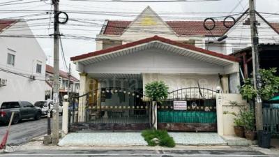ทาวน์เฮาส์ 2990000 นนทบุรี บางบัวทอง บางรักพัฒนา