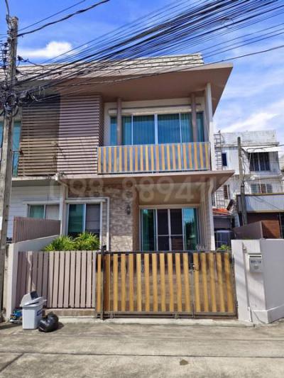 ทาวน์เฮาส์ 3500000 กรุงเทพมหานคร เขตคลองสามวา บางชัน