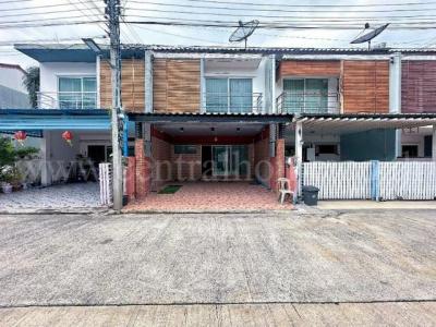 ทาวน์เฮาส์ 2790003 นนทบุรี ปากเกร็ด อ้อมเกร็ด