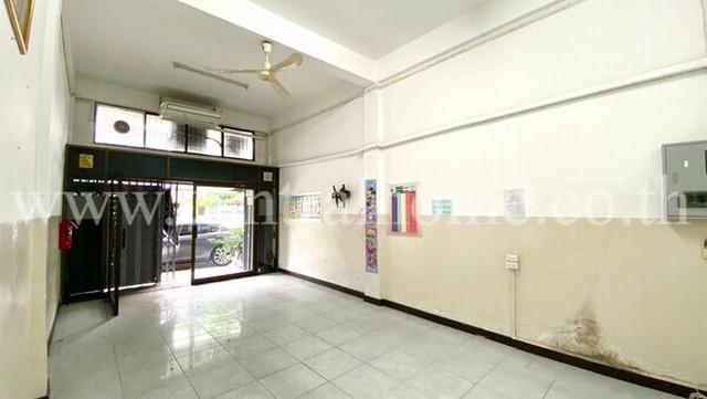 อาคารพาณิชย์ 3190000 นนทบุรี เมืองนนทบุรี ท่าทราย