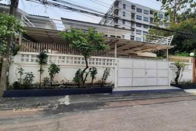 บ้านเดี่ยว 50000 กรุงเทพมหานคร เขตห้วยขวาง ห้วยขวาง