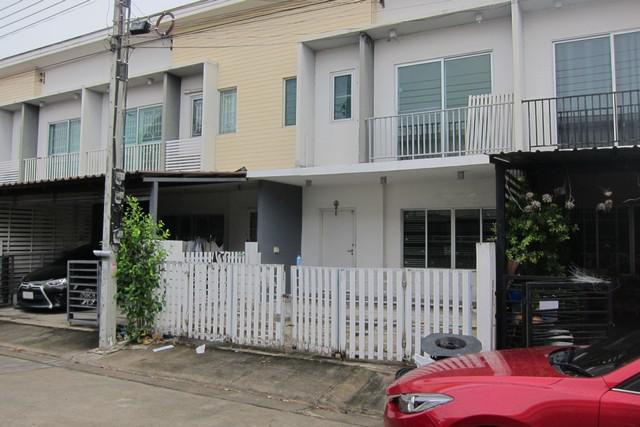 ทาวน์เฮาส์ 2500000 กรุงเทพมหานคร เขตสายไหม ออเงิน