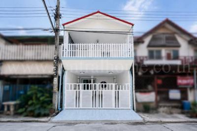 ทาวน์เฮาส์ 1490000 นนทบุรี บางบัวทอง ละหาร