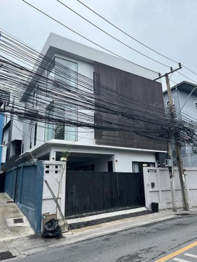 บ้านเดี่ยว 130000 กรุงเทพมหานคร เขตห้วยขวาง ห้วยขวาง