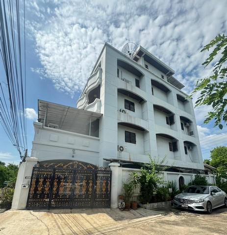 บ้านเดี่ยว 18000000 กรุงเทพมหานคร เขตจตุจักร ลาดยาว