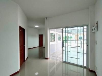 บ้านเดี่ยว 2450000 ชลบุรี พานทอง มาบโป่ง